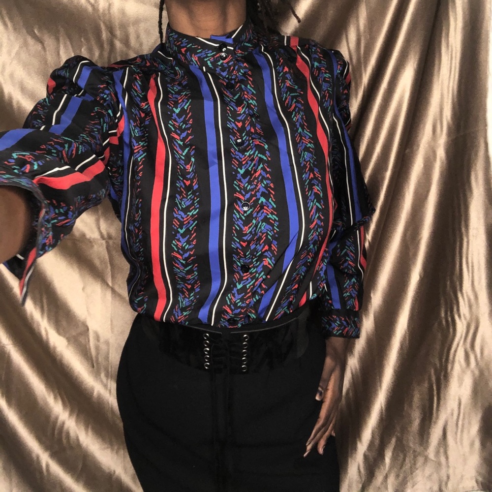 Top - Picture 3 of 6